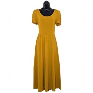 LuLaRoe Riley Midi Dress (M)